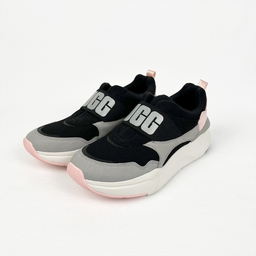 UGG Sneakers